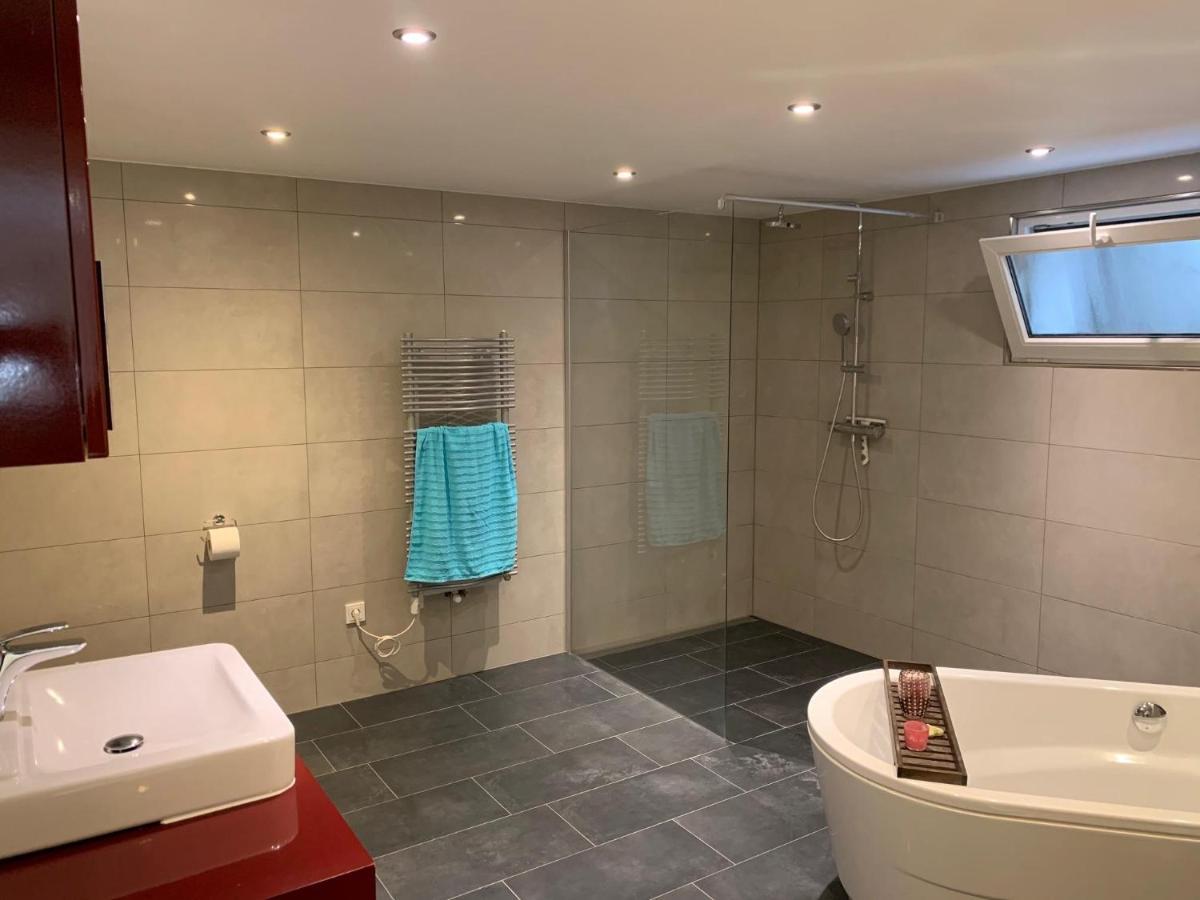 Ferienwohnung Sonnengarten Wincheringen Ngoại thất bức ảnh